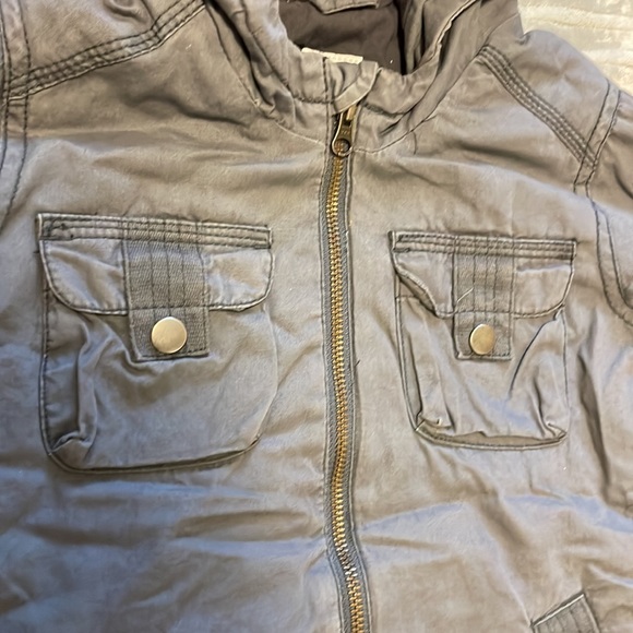 Old Navy gray lightweight jacket - Picture 2 of 5